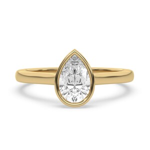 14K Yellow Gold Pear Cut Single Diamond Engagement Ring