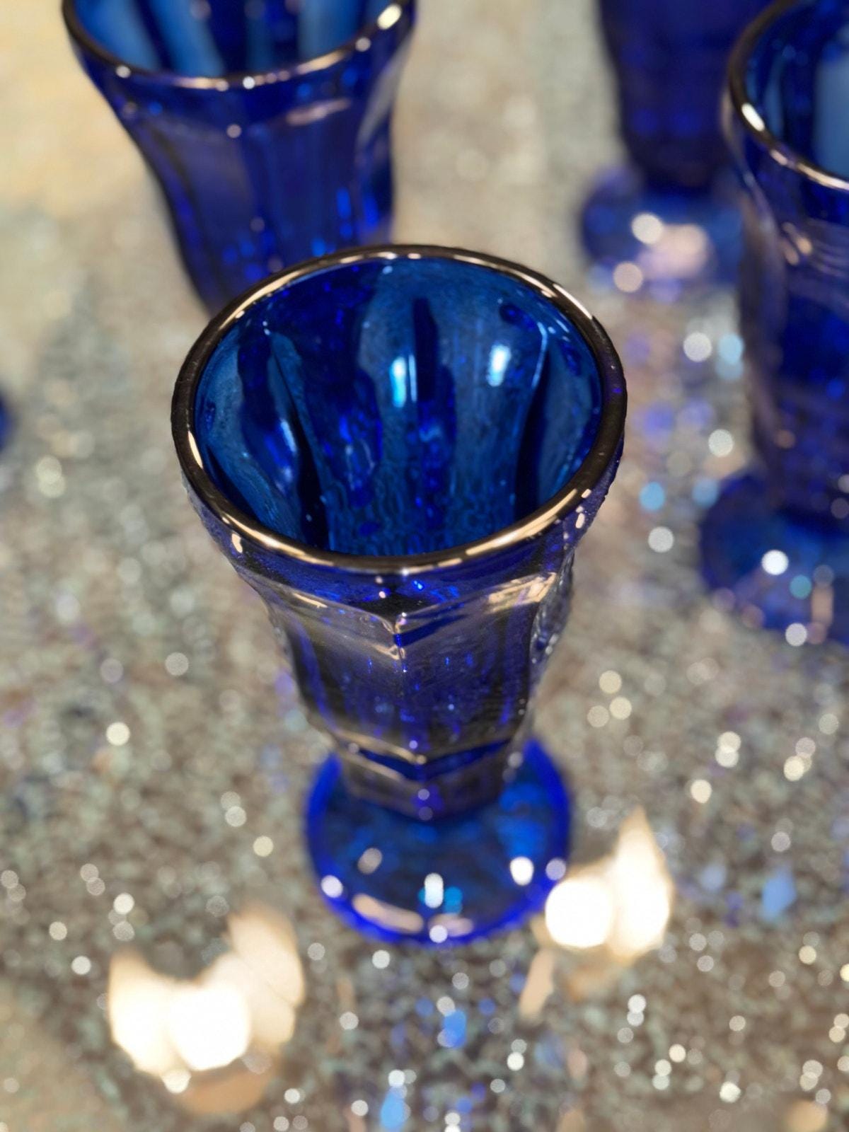 食器 Vintage Anchor Hocking Cobalt Blue set Vintage Anchor Hocking Cobalt Blue Mixing Bowls: 4 Glass Nesting