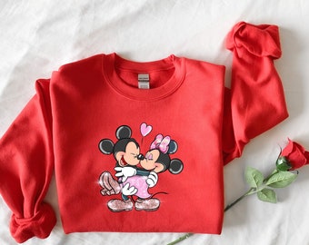 Mickey and Minnie In Love Sweatshirt,Disney Sweatshirt,LOVE Disney matching couples sweatshirt,Disney Family Sweats,Matching Family Sweat