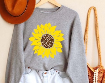 Sunflower sweatshirt,Flower sweatshirt,Sunflower Cute Women Crewneck,Floral Sunflower Sweatshirt,Nature Lovers, Sunshine Sweatshirt