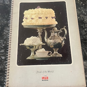 Recipes, the Cooking of Vienna&#39;s Empire, 1968