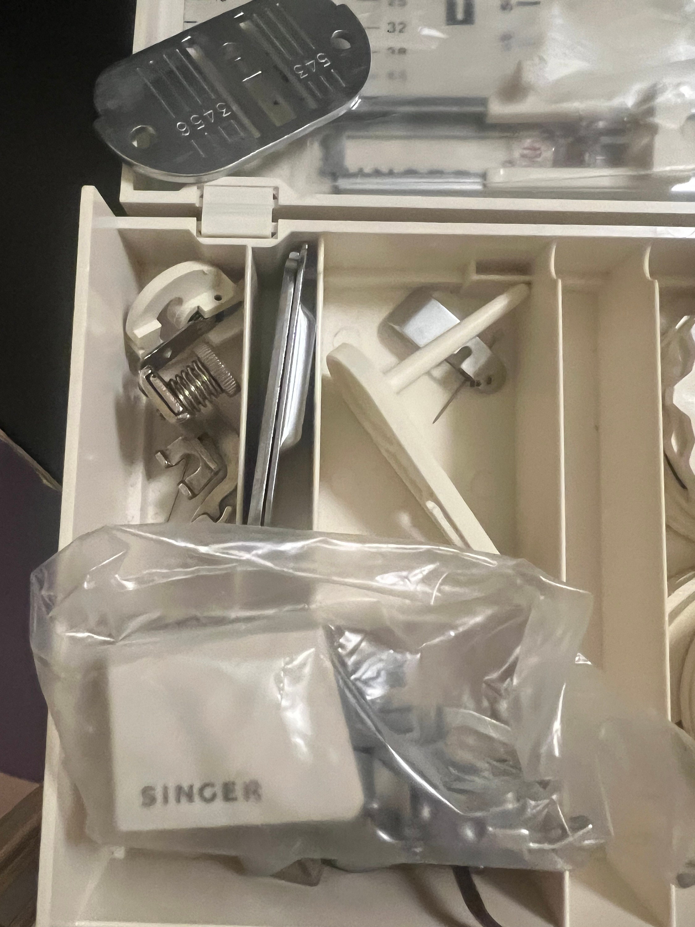 Singer Futura 900 Manual and Accessory Box Etsy UK