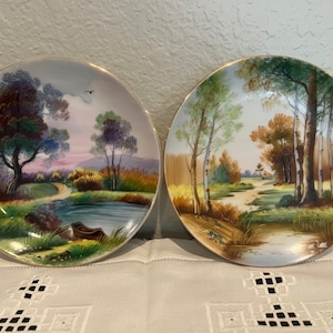 Set of two beautiful hand-painted plates, Occupied Japan