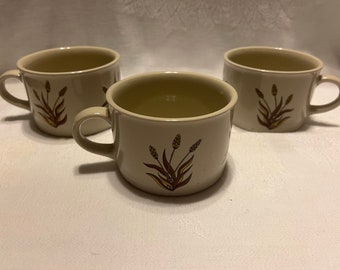 Lot de trois tasses à soupe ou à cacao, motif blé ondulant