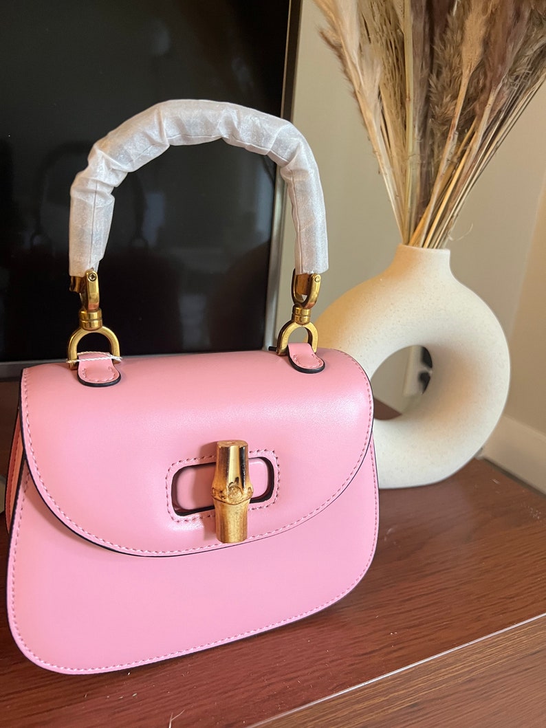 Pink Leather Crossbody Handbag image 1