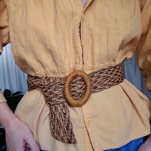 Wide tan belt woven straw like fabric and vegan leather Size small Wide Stretch Straw Belt - Beige - Size S/M | BeltBe | Wolf  main image 3