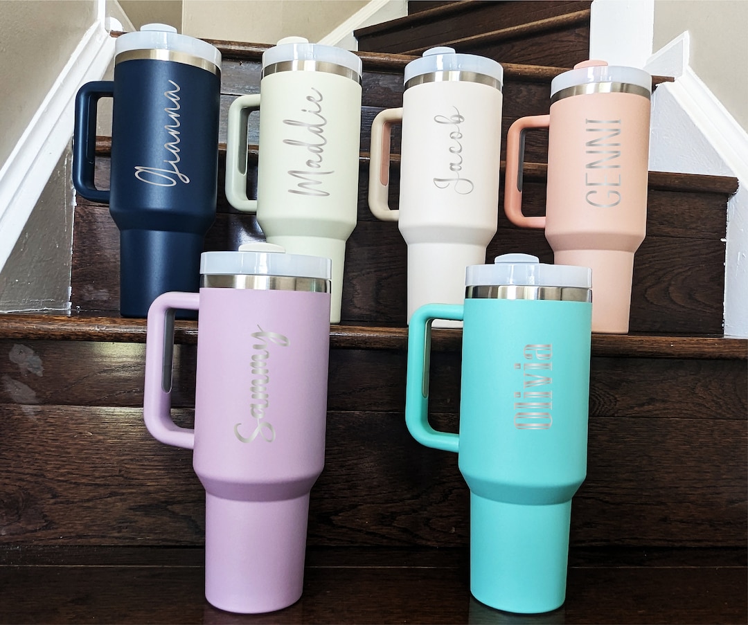 Personalized Friends Soda Can Tumbler - Up to 4 People - Gift Idea For Friends - Friends & Alcohol main image 1