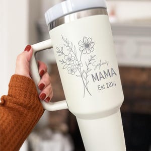 Personalized Grandma Tumbler: Floral Mom gift with year Nana tumbler