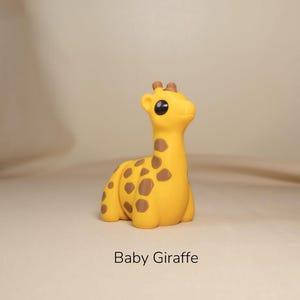 3D Printed Giraffe Sculpture by Zou3d - Cute Collectible Decoration for Nursery