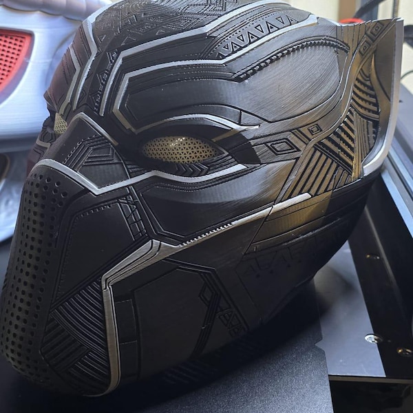 Futuristic Panther Warrior Helmet – 3D Printed Tribal Tech Cosplay Mask – Magnetic Costume Helmet