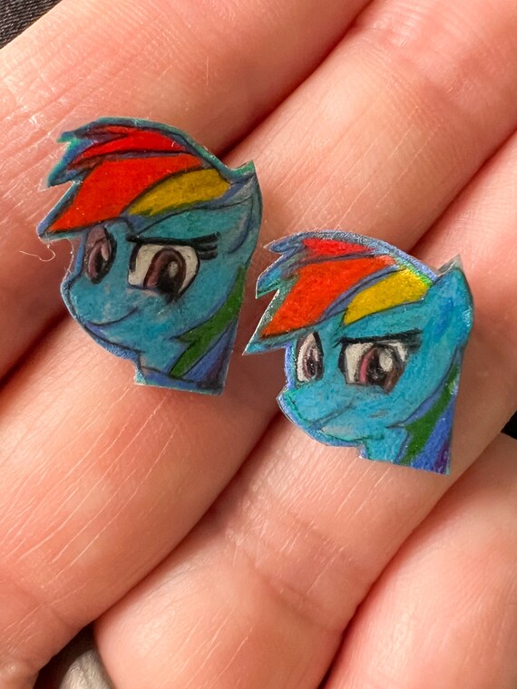 Rainbow Dash post earrings