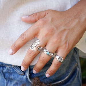 Antique silver mandala flower ring, bohemian hippie open top ring, boho gift for her, ethnic tribal free people, dainty meditation yoga ring