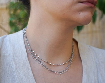 Collana girocollo a catena in argento, girocollo in ottone placcato argento a strati impilabile delicata collana girocollo boho hippie collana minimal a strati corti