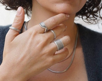 Antique silver twisted rope ring, braided lines ring, boho modern lines long ring, silver plated ring, ethnic organic affordable unique ring