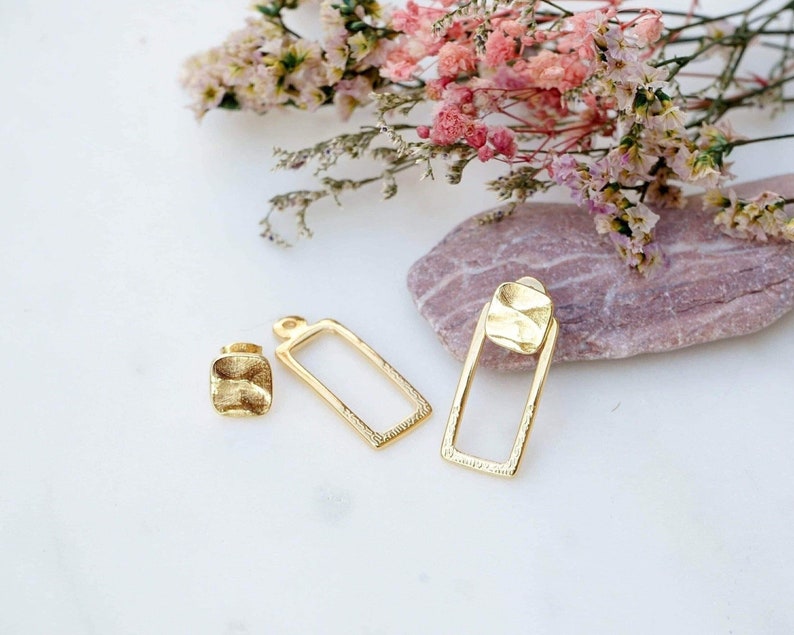 Gold carved hammered orthogonal ear jackets, square stud earrings, dainty bohemian trendy geometric modern delicate minimal, gift for her image 9