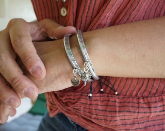 Antique silver circle engraved cuff, stacking wristband bracelets,cuff party, bohemian delicate minimalist cuff, free people style jewellery