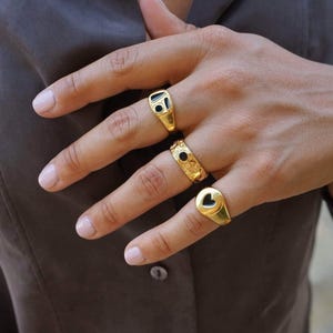 Gold floral engraved band ring wt turquoise-black-red enamel stone, boho statement ring, 24k gold plated thin band stackable minimalist ring