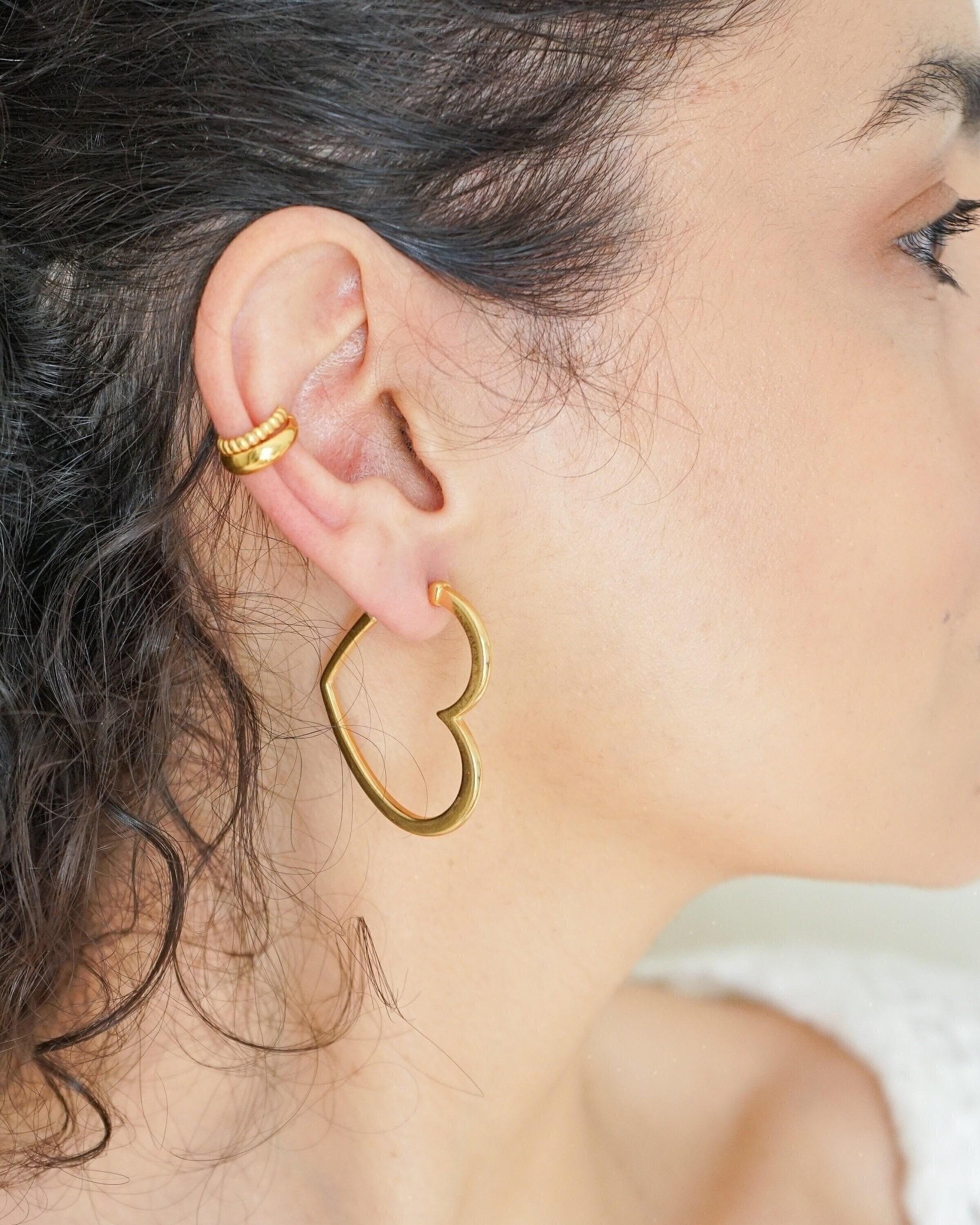 Orecchini a cerchio grandi e spessi a forma di cuore in oro, grandi cerchi aperti, orecchini a cerchio boho minimal placcati in oro 24k, regalo d'amore per San Valentino per lei