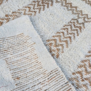 Off White Wool Jute Shaggy Area Rug , Hand Tufted Rug , Ivory , Size 5x8 ft, 6x9, 8x10, and Costom Size Available
