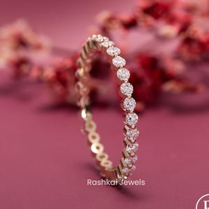 Moissanit Eternity Band, 14K Gelbgold Bubble Ring, Minimalistischer Hochzeitsschmuck