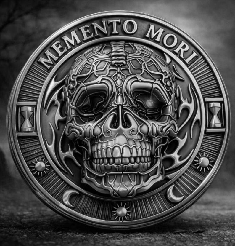 Memento Mori Collector Coin, Stoic Skull Pocket Token, Remember You Must Die, Philosophy Gift, Antique Finish Daily Reminder Challenge Coin bild 2