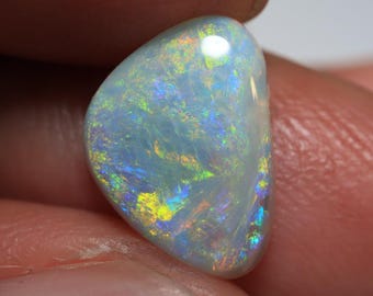 Opale scuro Lightning Ridge TOG-720 da 2,30 ct.