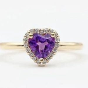 Trillion Cut-Amethyst Ring-Natural Amethyst Promise Ring-February Birthstone-Vintage Heart Moissanite Purple Ring-14kGold Proposal Ring Gift