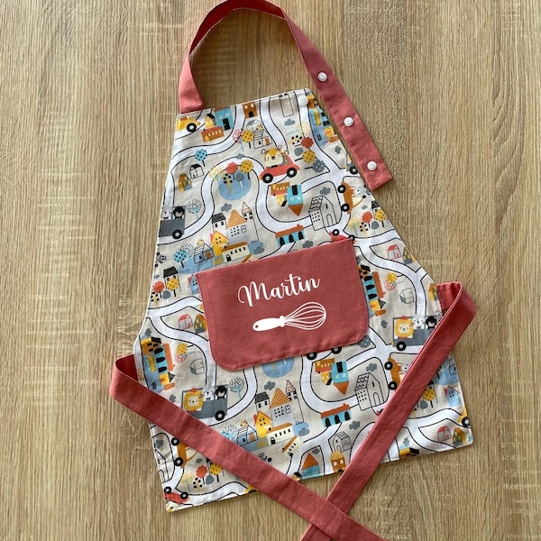 Tablier de cuisine tissu voitures pour enfant personnalisé avec prénom