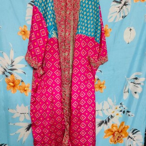 5 To 100 Pieces Women&#39;s Silk Kimono, Bohemian Floral Print Night Wear Dress For Women&#39;s, Hippie Boho Beach Party Wear Women&#39;s Kimono.
