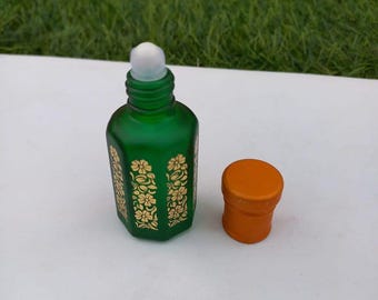 Hajre Aswad Attar: Perfume unisex sin alcohol