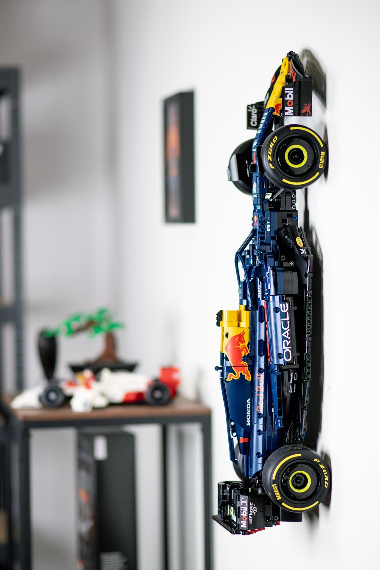 RASTAR - F1 Oracle Red Bull RB19 - 92410 • Wall Mount for RASTAR