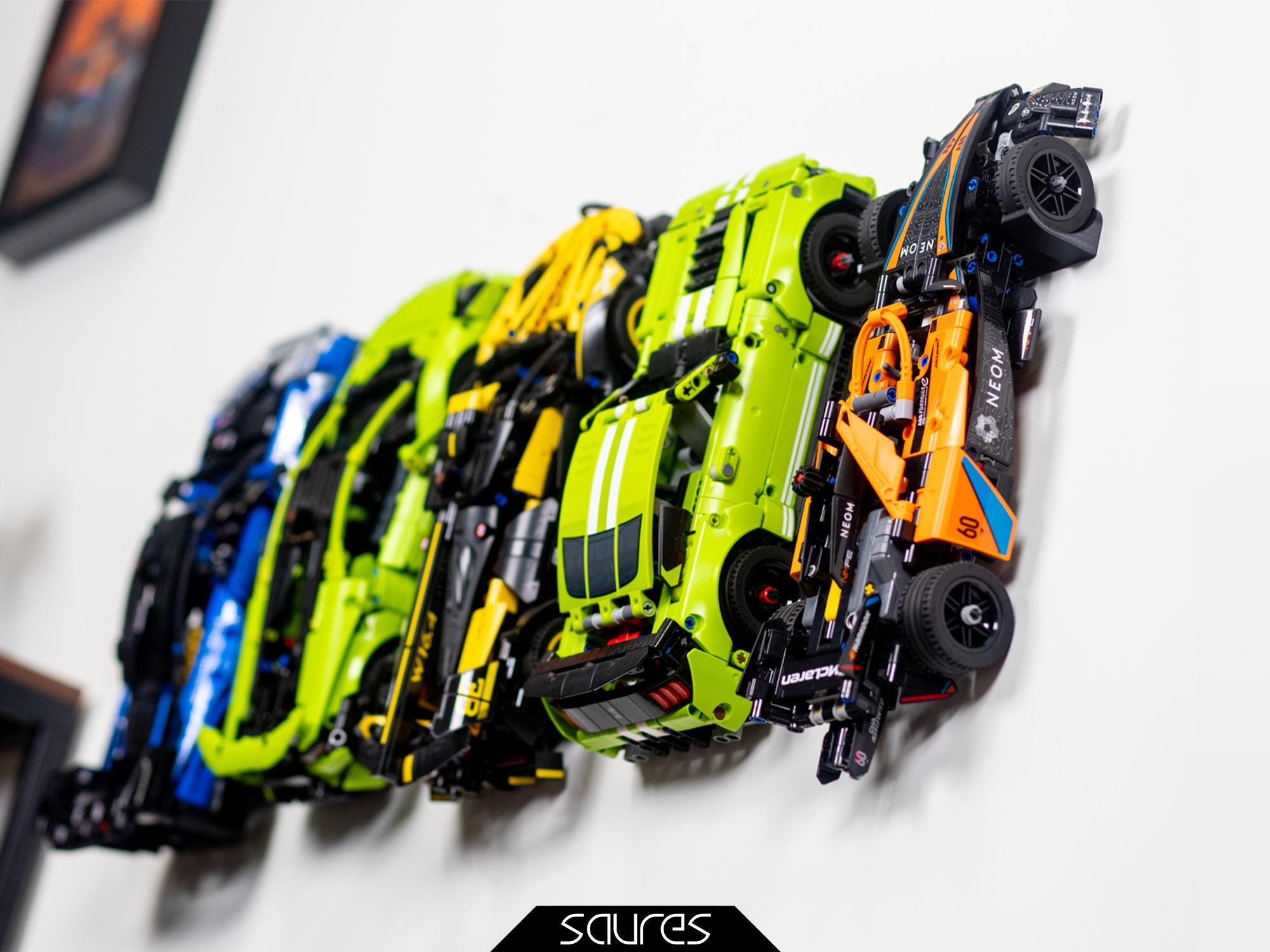 Wall Mount for LEGO Technic Cars With 43.2 Wheels - 42123 / 42151