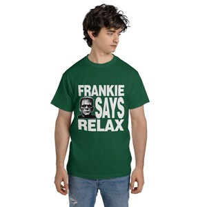 Frankie säger avslappning T-shirt: 80-tals retro unisex t-shirt, Frankensteins monster, Frankenstein, rolig, humor, Frankie går till Hollywood bild 6