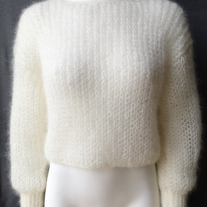 Bruidstrui, gebreide trui, bruidscadeau, bruidstrui, pluizig, zijden mohair, geen synthetische stoffen, winterbruiloften, handgebreid