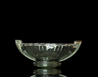 Val St. Lambert Art-Deco Coupe Romeo Luxval bowl in green pressed glass
