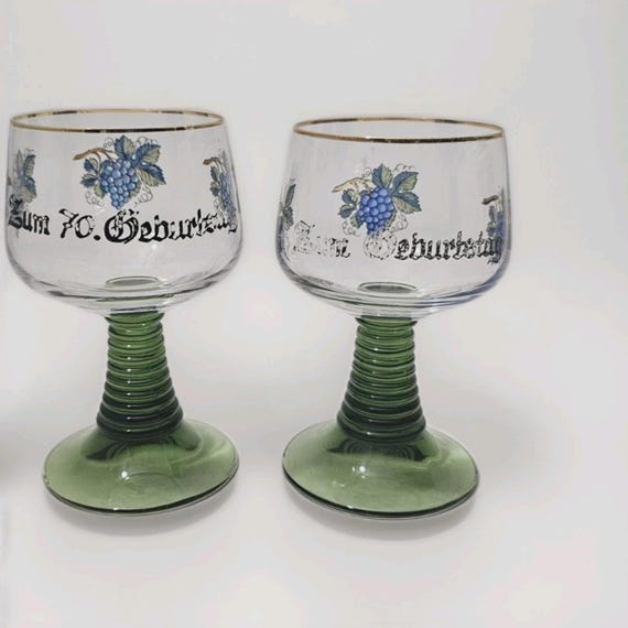 2 Vintage Römer Weingläser „Zum 70. Geburtstag“ grüner Fuß