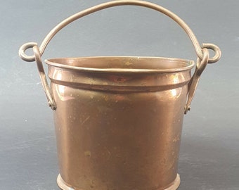 Old copper cauldron old pot copper vintage plant pot with handle