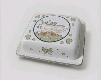 Pfalzkeramik „Gänseglück“ Butterdose Porzellan mit Platte Vintage 16X13,5 cm.