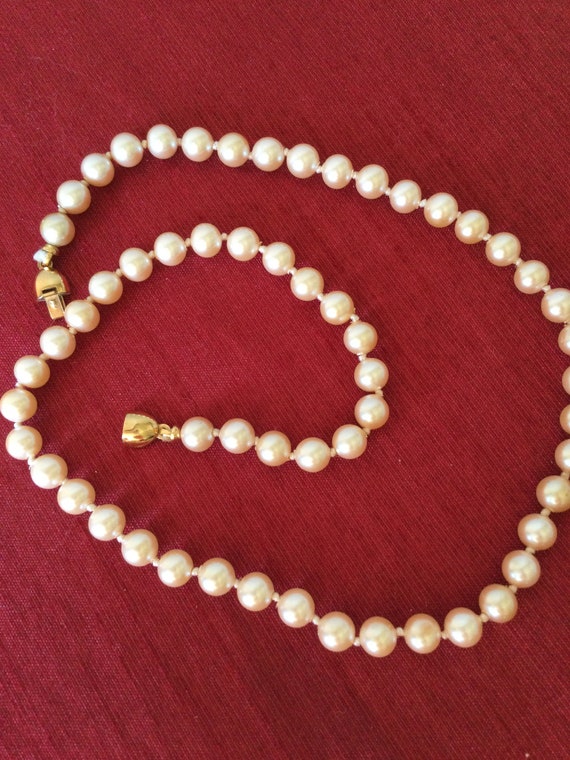 Vintage MONET faux pearl choker necklace single s… - image 9