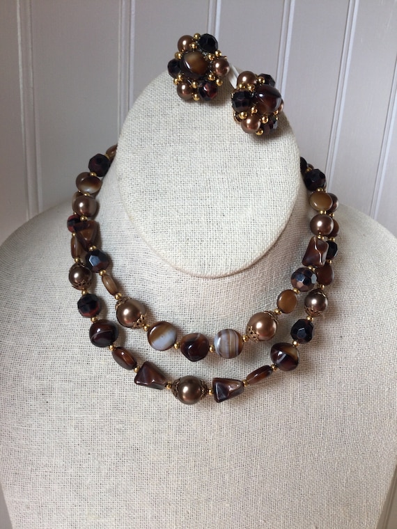 Vintage TRIFARI bead collar necklace brown and br… - image 1