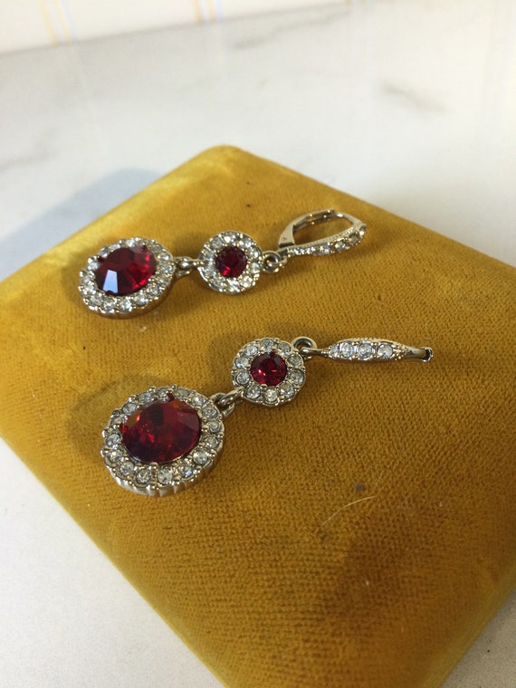 Dazzling vintage signed GIVENCHY red crystal halo… - image 9