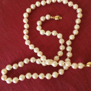 Monet vintage faux pearl necklace 20 inch 5mm