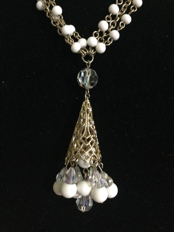 Unsigned beaded drop necklace white and iridescen… - image 3