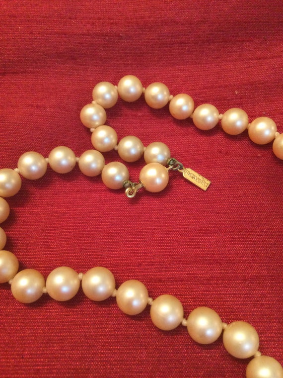 Marvella faux pearl choker handknotted vintage ne… - image 3