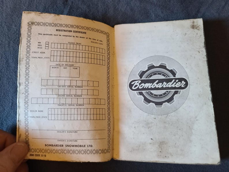 Manual de instrucciones antiguo y raro de la moto de nieve Bombardier de los años 60, en inglés y francés. imagen 3