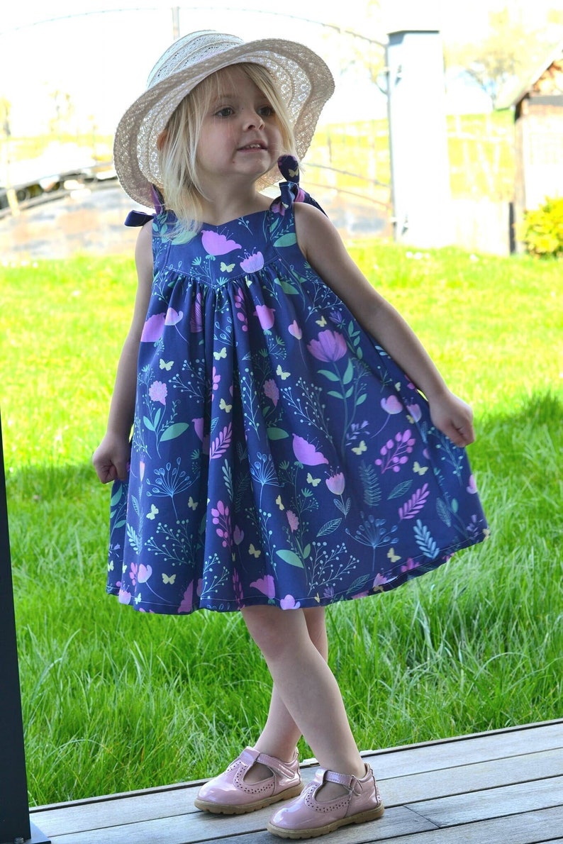 Marigold Dress PDF Sewing Pattern / Children sewing pattern / Sizes 1 year 14 years 画像 1