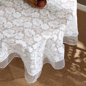 Elegant Floral Lace Tablecloth, Romantic Embroidered Tablecloth with Ruffled Edges, Farmhouse Lace Tablecloth for Wedding, Table Decor