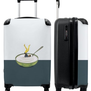 Koffer - handbagage - eten - vrouw - abstract
