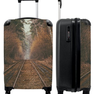Koffer - handbagage - pad - boom - bos - herfst