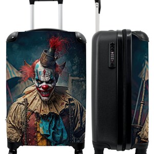 Koffer - handbagage - clown - horror - kleding - portret
